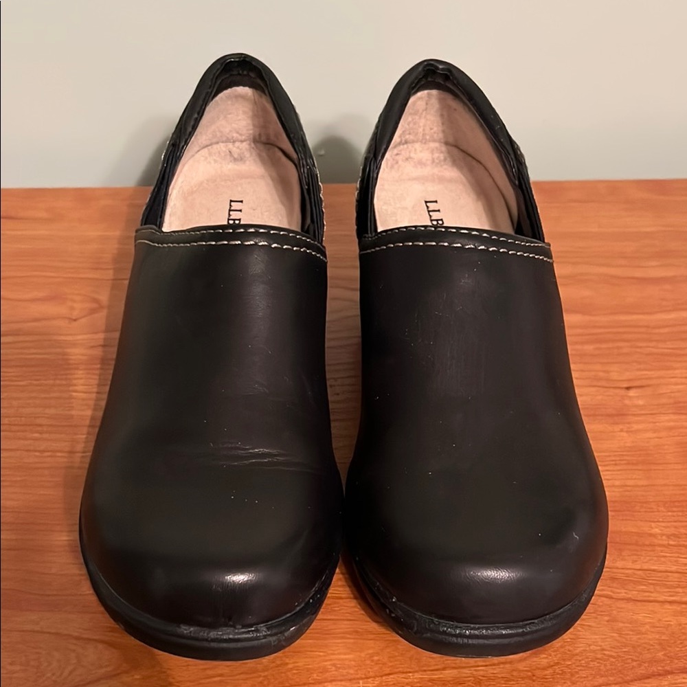 Women's Black Slip-On Shoes